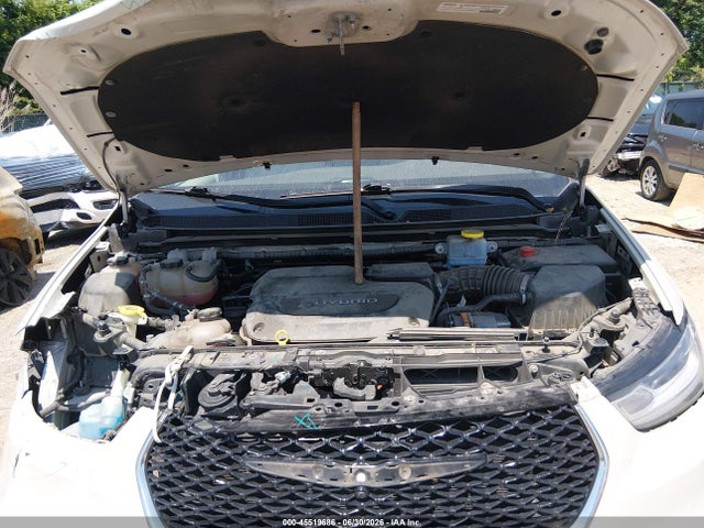 2021 Chrysler Pacifica Hybrid Touring L მანქანა იყიდება აუქციონზე, vin: 2C4RC1L78MR586973, აუქციონის ნომერი: 45519686