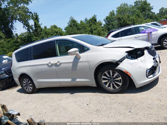 2021 Chrysler Pacifica Hybrid Touring L მანქანა იყიდება აუქციონზე, vin: 2C4RC1L78MR586973, აუქციონის ნომერი: 45519686