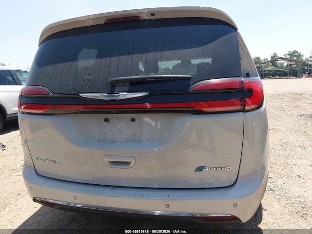 2021 Chrysler Pacifica Hybrid Touring L მანქანა იყიდება აუქციონზე, vin: 2C4RC1L78MR586973, აუქციონის ნომერი: 45519686