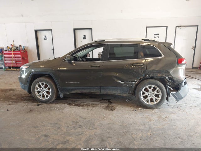 Auction sale of the 2015 Jeep Cherokee Latitude, vin: 1C4PJMCS1FW521623, lot number: 45519701