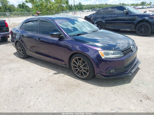 2013 Volkswagen Jetta 2.5l Se მანქანა იყიდება აუქციონზე, vin: 3VWDX7AJ4DM295861, აუქციონის ნომერი: 45519705