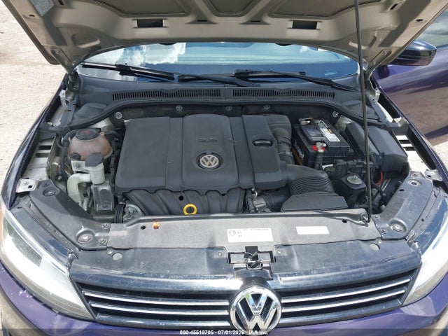 2013 Volkswagen Jetta 2.5l Se მანქანა იყიდება აუქციონზე, vin: 3VWDX7AJ4DM295861, აუქციონის ნომერი: 45519705