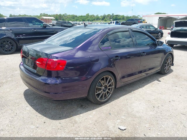 2013 Volkswagen Jetta 2.5l Se მანქანა იყიდება აუქციონზე, vin: 3VWDX7AJ4DM295861, აუქციონის ნომერი: 45519705