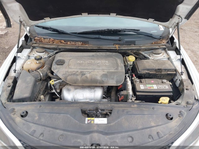 45519709 :رقم المزاد ، 1C3CCCAB5GN151214 vin ، 2016 Chrysler 200 Limited مزاد بيع