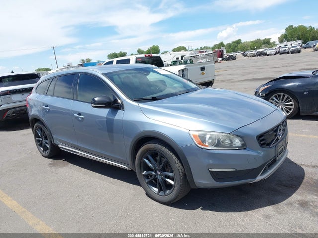 Продаж на аукціоні авто 2018 Volvo V60 Cross Country T5, vin: YV440MWK2J2056378, номер лоту: 45519721