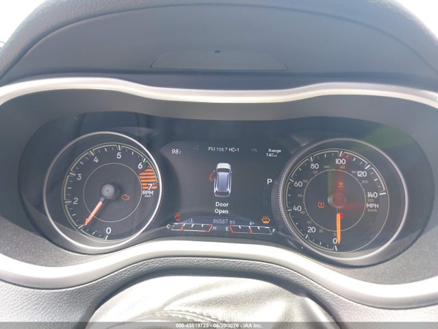 45519725 :رقم المزاد ، 1C4PJLDB7JD620685 vin ، 2018 Jeep Cherokee Limited Fwd مزاد بيع