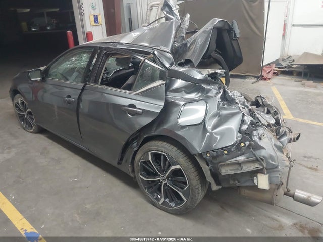 45519742 :رقم المزاد ، 1N4BL4CV6PN349035 vin ، 2023 Nissan Altima Sr Fwd مزاد بيع