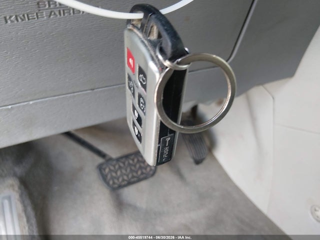 5TDYK3DC3ES516344 Toyota Sienna Xle V6 8 Passenger