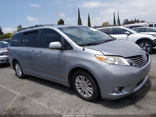 5TDYK3DC3ES516344 Toyota Sienna Xle V6 8 Passenger