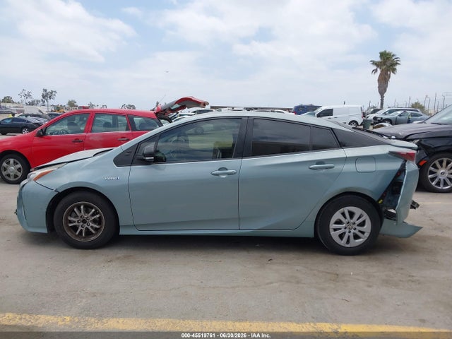 Toyota Prius Two 2016 JTDKBRFU0G3513839 Image 14