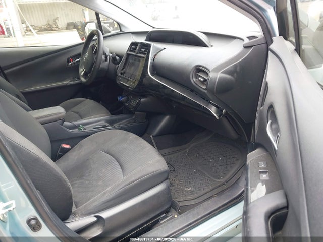 Toyota Prius Two 2016 JTDKBRFU0G3513839 Image 5