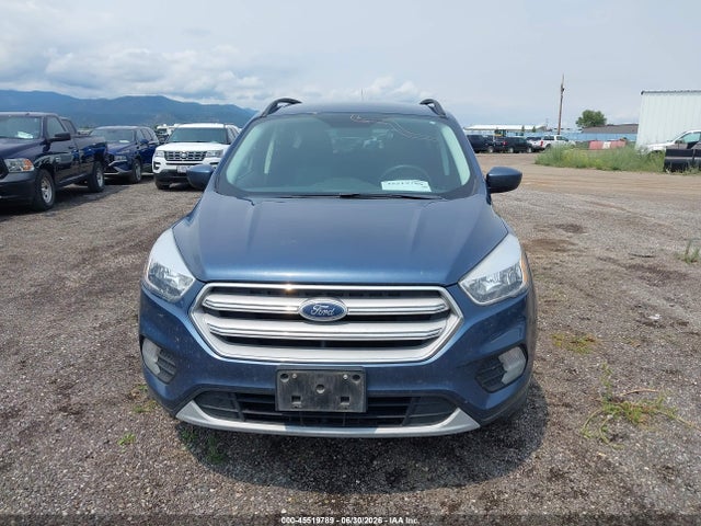 1FMCU9GD2JUC38761 Ford ESCAPE SE