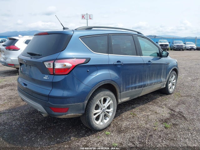 1FMCU9GD2JUC38761 Ford ESCAPE SE