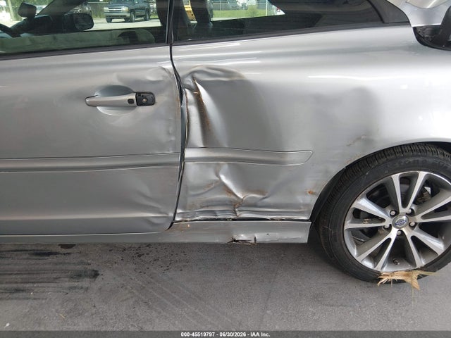 2013 Volvo C70 T5 მანქანა იყიდება აუქციონზე, vin: YV1672MC7DJ142779, აუქციონის ნომერი: 45519797