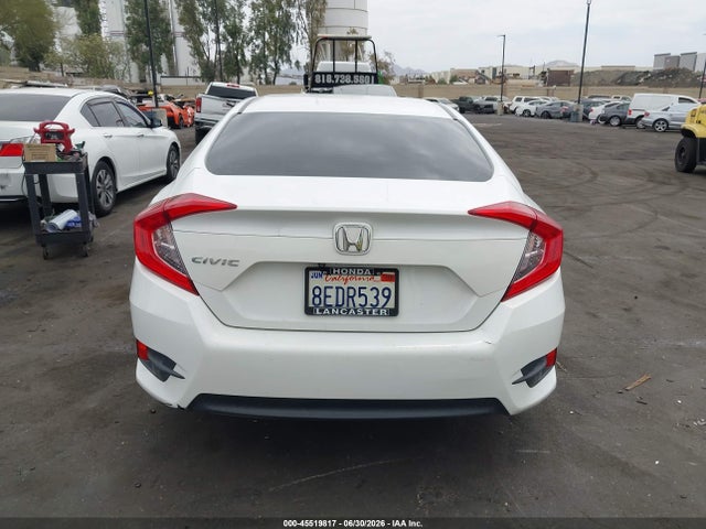 Honda Civic Lx 2018 2HGFC2F54JH555886 Image 16