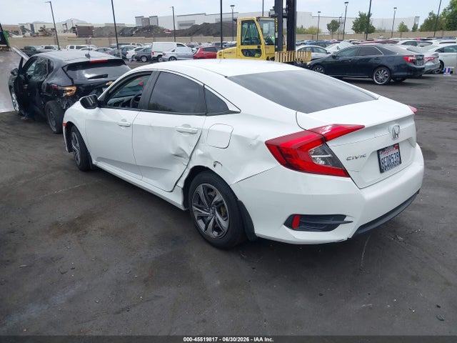 Honda Civic Lx 2018 2HGFC2F54JH555886 Image 3