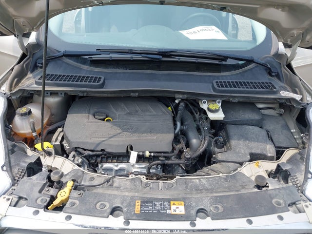 1FMCU9GD6JUC38763 Ford ESCAPE SE