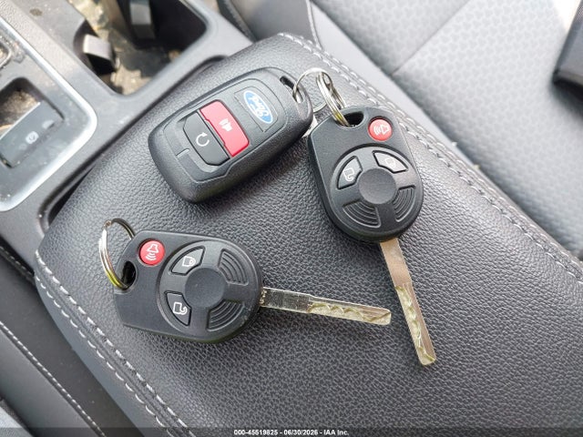 1FMCU9GD6JUC38763 Ford ESCAPE SE
