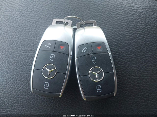 Auction sale of the 2020 Mercedes-benz Glc 300, vin: WDC0G8DB9LF738414, lot number: 45519837