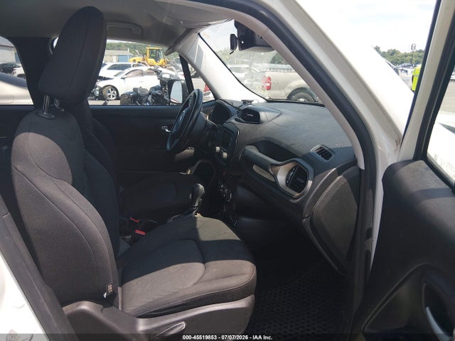 Продаж на аукціоні авто 2017 Jeep Renegade Latitude 4x4, vin: ZACCJBBB8HPG36272, номер лоту: 45519853
