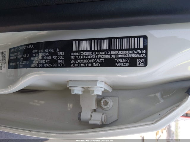 Продаж на аукціоні авто 2017 Jeep Renegade Latitude 4x4, vin: ZACCJBBB8HPG36272, номер лоту: 45519853