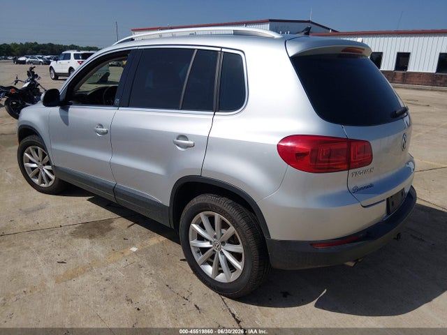 Продажа на аукционе авто 2017 Volkswagen Tiguan 2.0t Wolfsburg Edition, vin: WVGRV7AX8HW500912, номер лота: 45519860