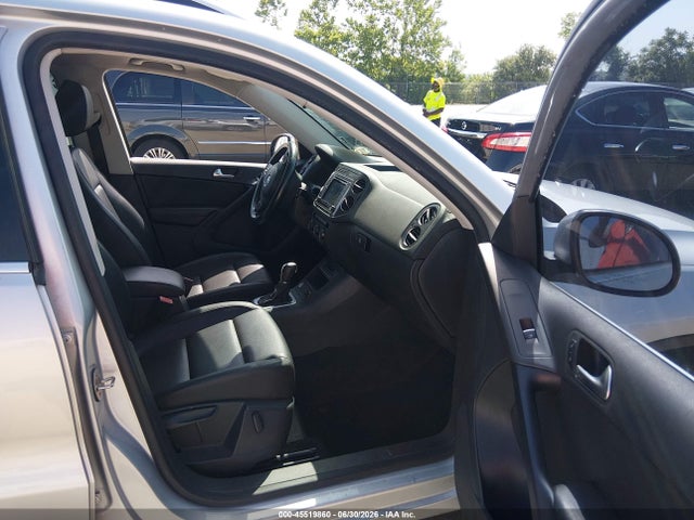 Aukcja sprzedaży 2017 Volkswagen Tiguan 2.0t Wolfsburg Edition, vin: WVGRV7AX8HW500912, numer aukcji: 45519860