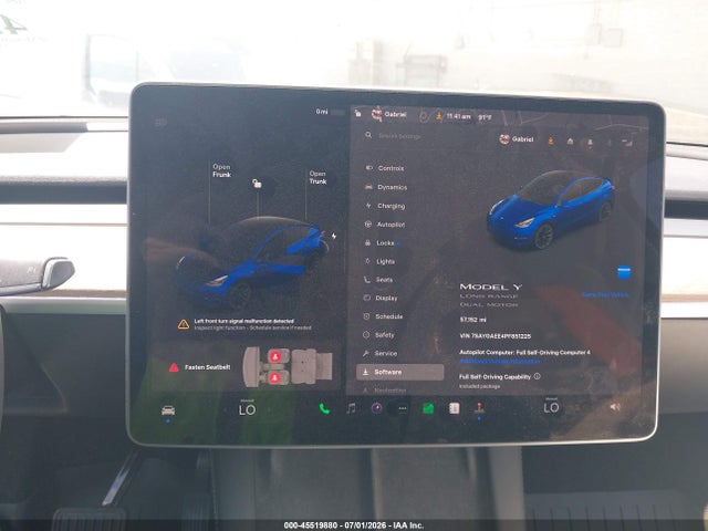 Продажа на аукционе авто 2023 Tesla Model Y Awd/long Range Dual Motor All-wheel Drive, vin: 7SAYGAEE4PF851225, номер лота: 45519880