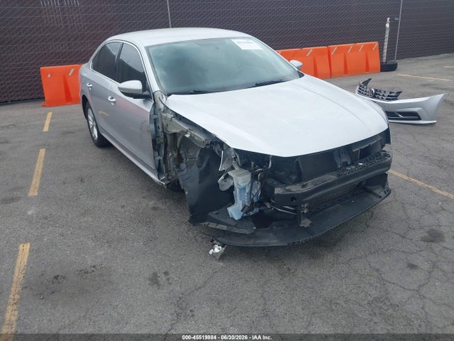 Aukcja sprzedaży 2016 Volkswagen Passat 1.8t S, vin: 1VWAT7A34GC020545, numer aukcji: 45519884