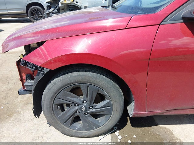 45519886 :رقم المزاد ، KMHLM4AG7PU587770 vin ، 2023 Hyundai Elantra Sel مزاد بيع