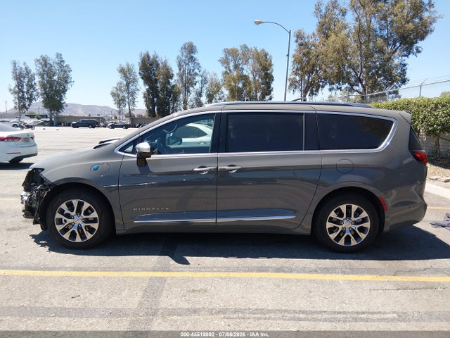 2C4RC1N73PR584341 Chrysler Pacifica Hybrid Pinnacle
