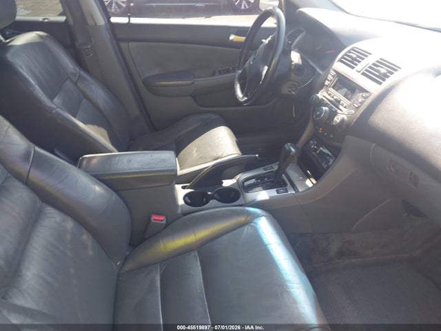 Продажа на аукционе авто 2003 Honda Accord 2.4 Ex, vin: 1HGCM56633A056685, номер лота: 45519897