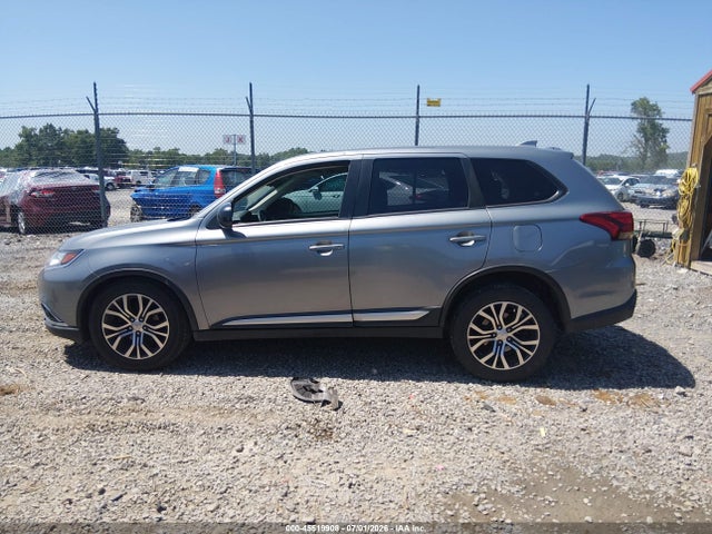 Продаж на аукціоні авто 2017 Mitsubishi Outlander Es, vin: JA4AZ2A36HZ030524, номер лоту: 45519908