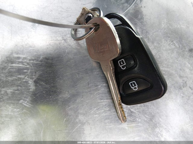 KMHDH4AE2GU604501 Hyundai ELANTRA SE