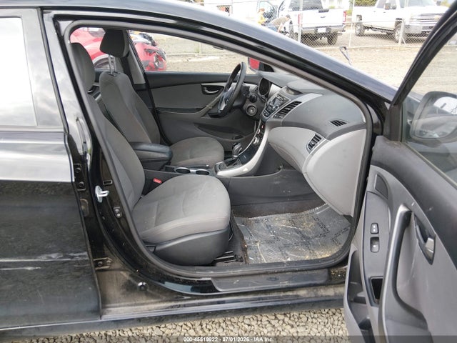 KMHDH4AE2GU604501 Hyundai ELANTRA SE