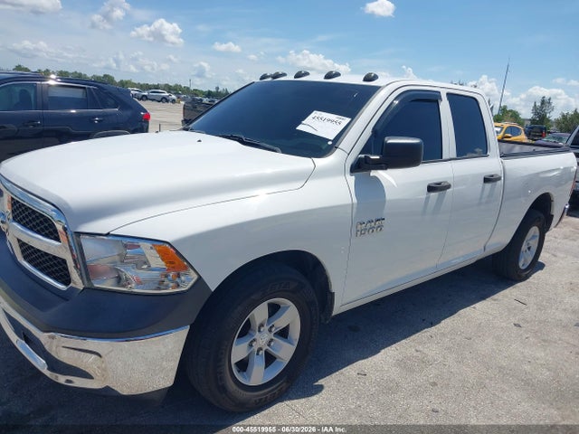 45519955 :رقم المزاد ، 1C6RR6FG5HS540567 vin ، 2017 Ram 1500 Tradesman  4x2 6'4 Box مزاد بيع