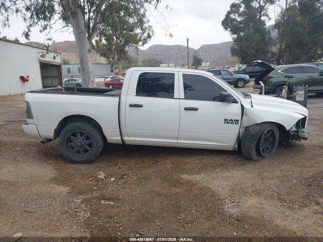 Aukcja sprzedaży 2018 Ram 1500 Express  4x2 5'7 Box, vin: 1C6RR6KG7JS337143, numer aukcji: 45519967