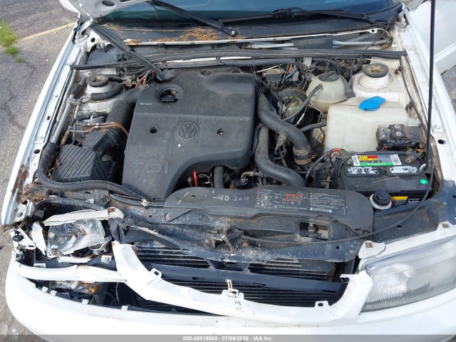 1996 Volkswagen Passat Tdi მანქანა იყიდება აუქციონზე, vin: WVWHG83A2TE248677, აუქციონის ნომერი: 45519969