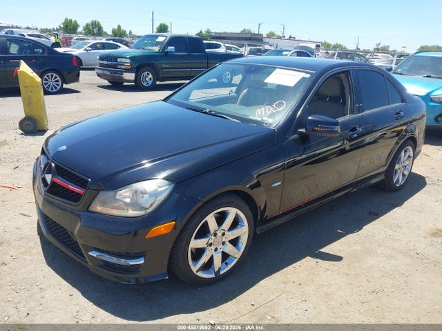 Продаж на аукціоні авто 2012 Mercedes-benz C 250 Sport, vin: WDDGF4HBXCR193421, номер лоту: 45519992