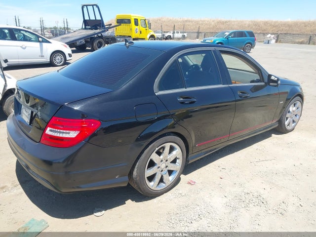 Продаж на аукціоні авто 2012 Mercedes-benz C 250 Sport, vin: WDDGF4HBXCR193421, номер лоту: 45519992