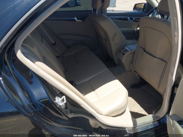 Продаж на аукціоні авто 2012 Mercedes-benz C 250 Sport, vin: WDDGF4HBXCR193421, номер лоту: 45519992
