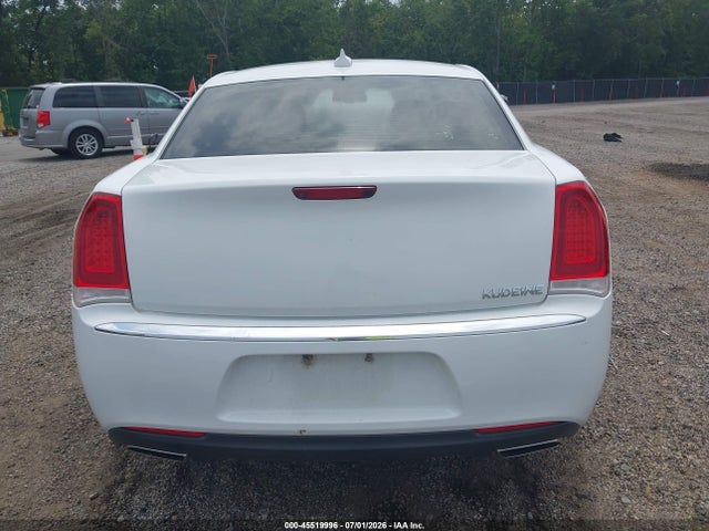 45519996 :رقم المزاد ، 2C3CCAAG5KH648197 vin ، 2019 Chrysler 300 Touring مزاد بيع