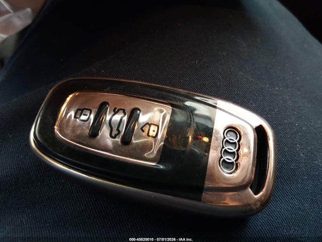 2013 Audi A5 2.0t Premium მანქანა იყიდება აუქციონზე, vin: WAULFAFR7DA057400, აუქციონის ნომერი: 45520010