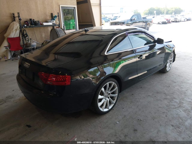 2013 Audi A5 2.0t Premium მანქანა იყიდება აუქციონზე, vin: WAULFAFR7DA057400, აუქციონის ნომერი: 45520010