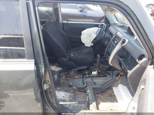 2005 Scion Xb მანქანა იყიდება აუქციონზე, vin: JTLKT324550186258, აუქციონის ნომერი: 45520049