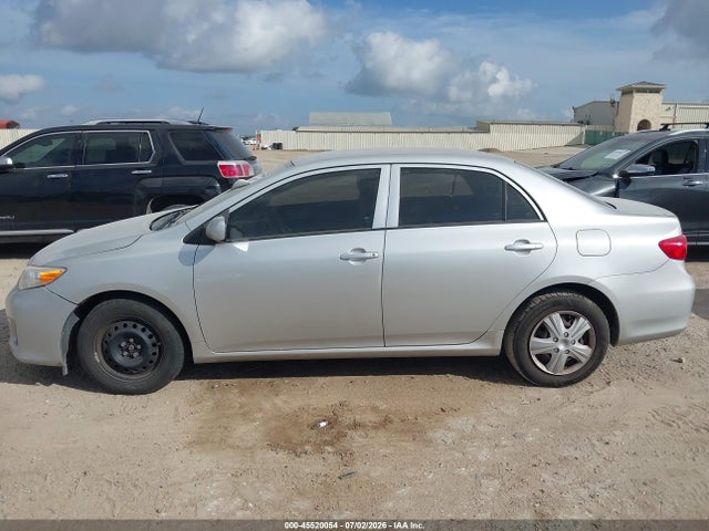 Продажа на аукционе авто 2013 Toyota Corolla L, vin: JTDBU4EE4DJ115032, номер лота: 45520054