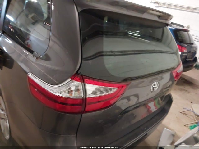 Aukcja sprzedaży 2017 Toyota Sienna L 7 Passenger, vin: 5TDZZ3DCXHS802762, numer aukcji: 45520060