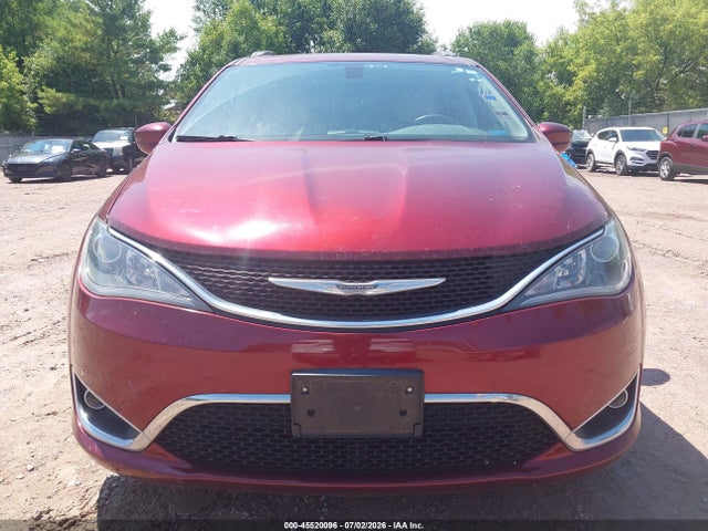 Продажа на аукционе авто 2017 Chrysler Pacifica Touring-l Plus, vin: 2C4RC1EG8HR659343, номер лота: 45520096