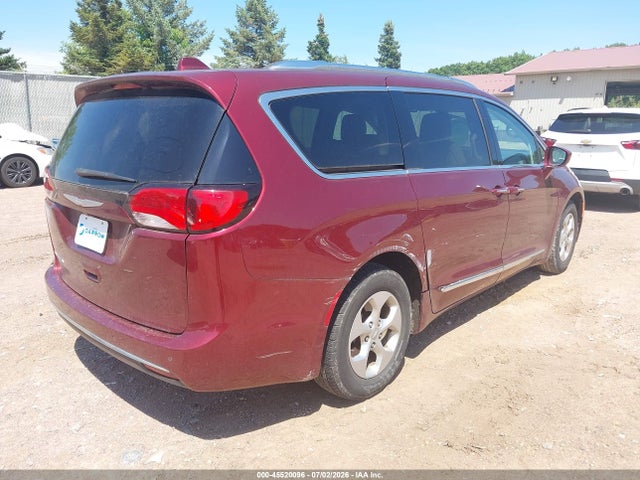 Продажа на аукционе авто 2017 Chrysler Pacifica Touring-l Plus, vin: 2C4RC1EG8HR659343, номер лота: 45520096
