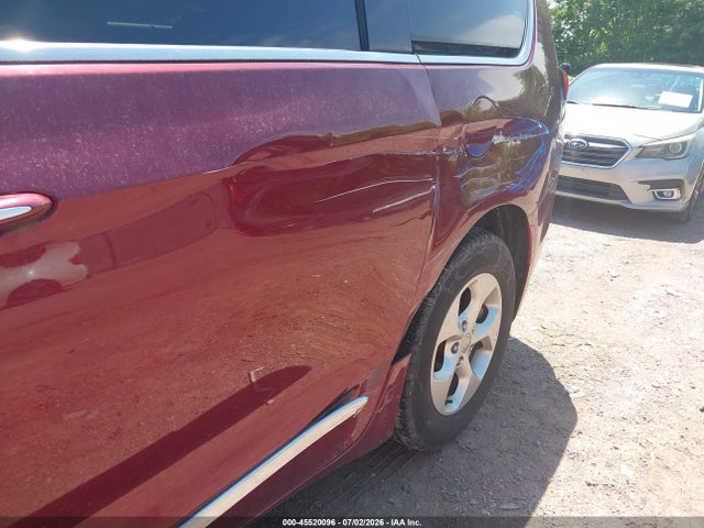 Продажа на аукционе авто 2017 Chrysler Pacifica Touring-l Plus, vin: 2C4RC1EG8HR659343, номер лота: 45520096